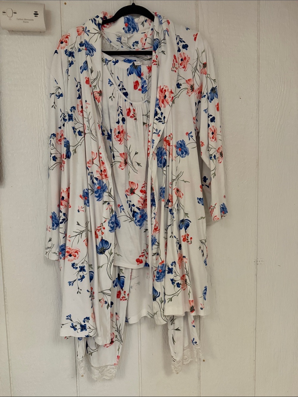 White Floral 3-Piece Pajama Set